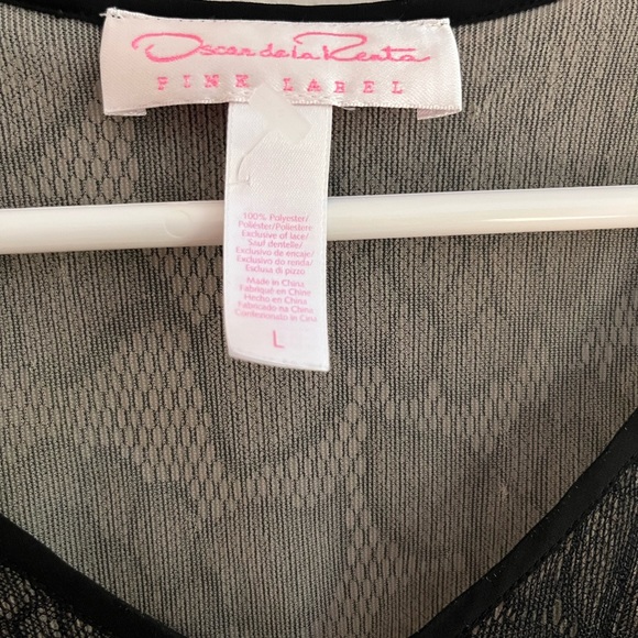 OSCAR DE LA RENTA PINK LABEL black lace top - Picture 2 of 6